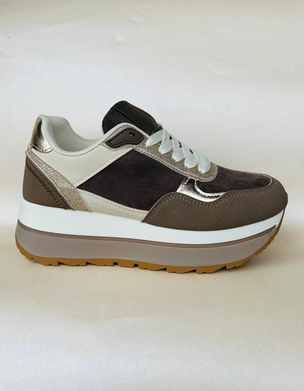 Zapatillas de Gamuza